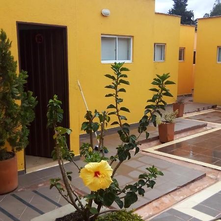 Hostal El Hangar Rionegro Eksteriør billede