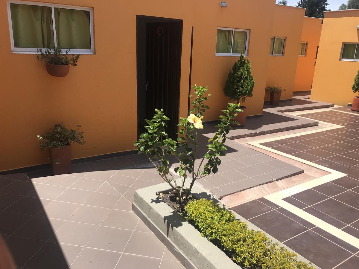 Hostal El Hangar Rionegro Eksteriør billede